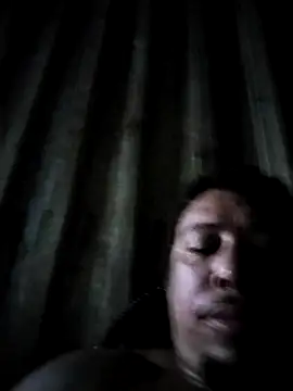 Snapshot of dsvrsa chatting on October 27, 1:09 am dsvrsa online show from October 27, 1:09 am