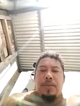 Snapshot of dsvrsa chatting on October 27, 11:31 pm dsvrsa online show from October 27, 11:31 pm