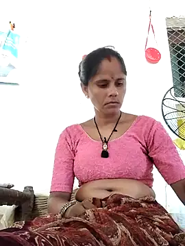 Snapshot of Hot-ilaiy chatting on September 25, 3:54 am Hot-ilaiy online show from September 25, 3:54 am