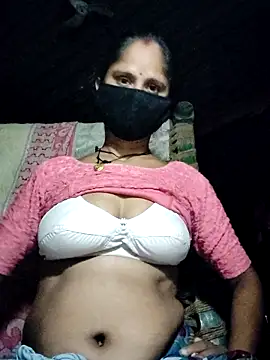 Snapshot of Hot-ilaiy chatting on September 27, 1:16 pm Hot-ilaiy online show from September 27, 1:16 pm