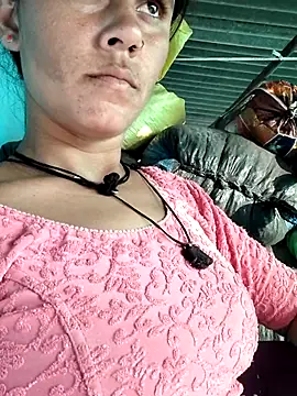 Snapshot of Hot-ilaiy chatting on November 2, 11:12 am Hot-ilaiy online show from November 2, 11:12 am