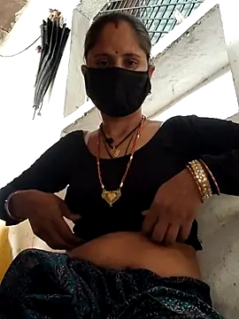 Snapshot of Hot-ilaiy chatting on December 4, 11:08 am Hot-ilaiy online show from December 4, 11:08 am