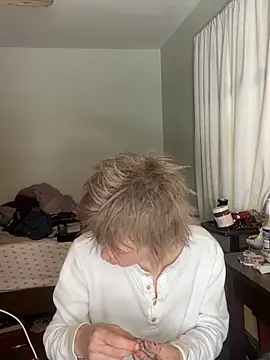 XanderOzzz online show from January 31, 7:11 pm