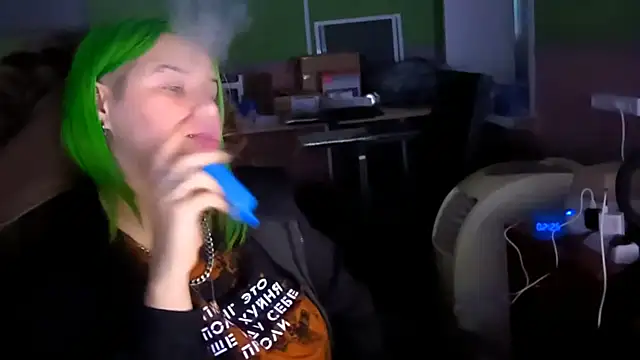 Snapshot of NeonNectar_ chatting on October 22, 11:26 pm NeonNectar  online show from October 22, 11:26 pm