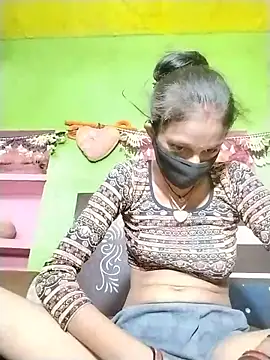 Snapshot of Punam_ji chatting on June 9, 10:49 am Punam ji online show from June 9, 10:49 am