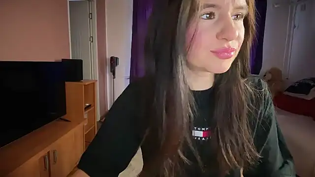 Snapshot of Ice_Bronx chatting on March 4, 9:37 am Ice Bronx online show from March 4, 9:37 am