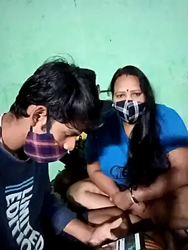 LoveOnStream online show from October 11, 12:10 am