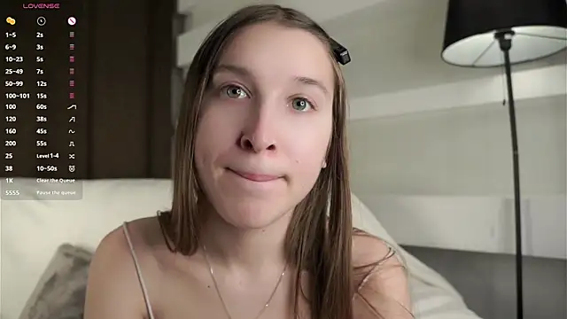 NanaMertins online show from December 21, 1:02 am