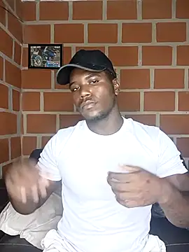 Snapshot of JothaFit chatting on February 15, 3:31 pm JothaFit online show from February 15, 3:31 pm