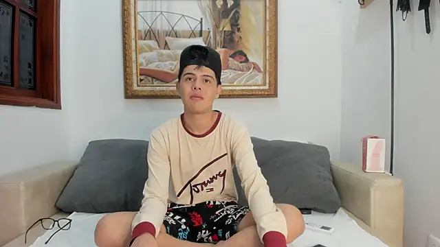 Snapshot of Felipe_Cold chatting on November 22, 2:54 am Felipe Cold online show from November 22, 2:54 am