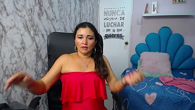 noelia milf19 online show from October 12, 8:46 am