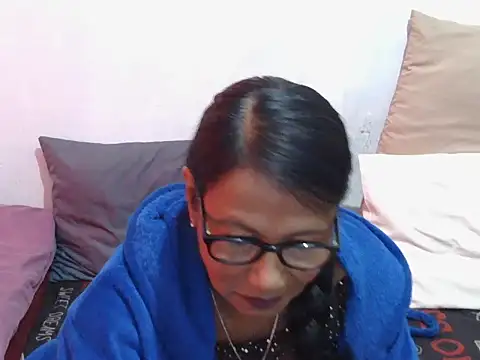 Snapshot of indian_sherryxo chatting on September 29, 9:14 am indian sherryxo online show from September 29, 9:14 am