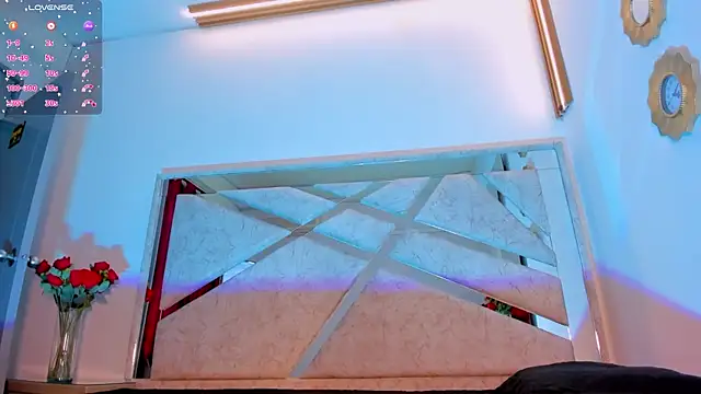 ThiccyLexxy online show from November 20, 12:16 pm