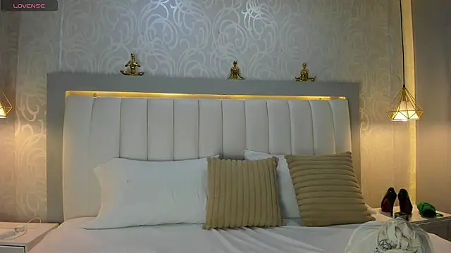 LinaLanm online show from October 1, 4:07 am