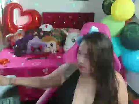 Snapshot of rous-kinky chatting on November 11, 1:22 pm rous-kinky online show from November 11, 1:22 pm