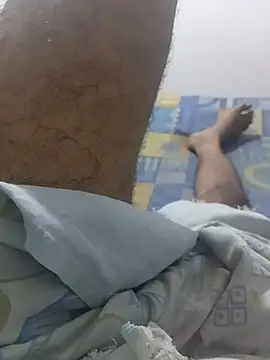 ceyloanboy online show from July 4, 7:53 pm