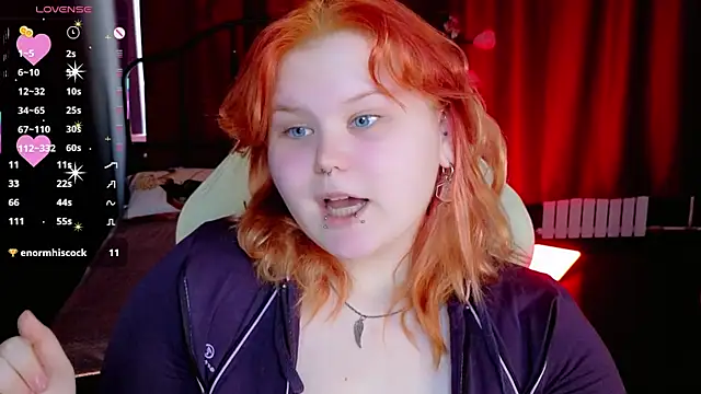 fillisfox  online show from April 18, 10:19 am