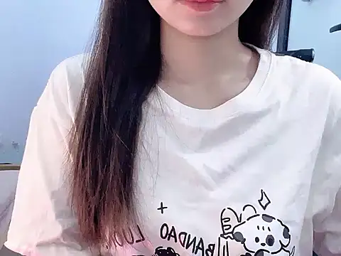 Snapshot of Tinaa-22 chatting on October 10, 12:04 pm Tinaa-22 online show from October 10, 12:04 pm