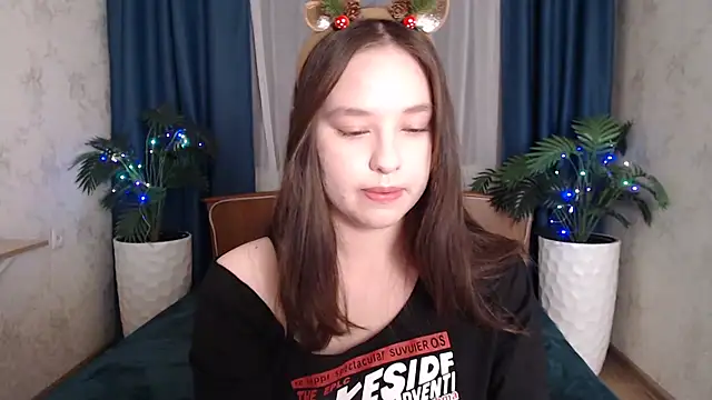 PureLedy online show from December 15, 12:59 am