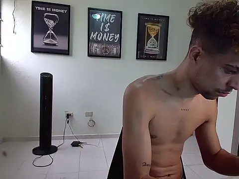 Dollarhot30 online show from February 25, 12:26 pm