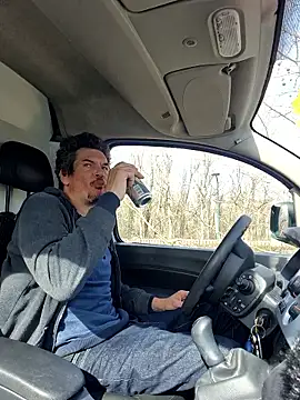 twitshe online show from February 23, 11:07 am