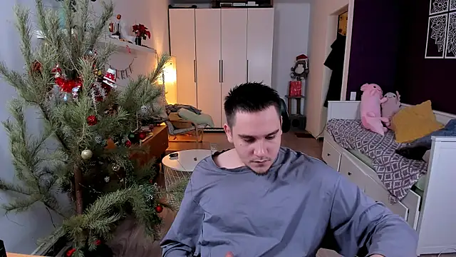 Snapshot of Bear_Beer130 chatting on January 16, 3:49 pm Bear Beer130 online show from January 16, 3:49 pm