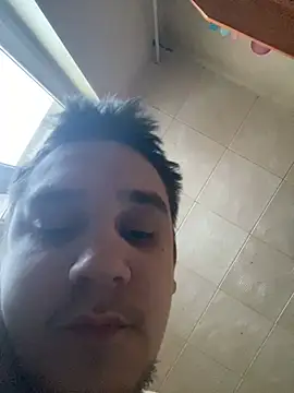 Snapshot of Bear_Beer130 chatting on February 13, 5:58 am Bear Beer130 online show from February 13, 5:58 am