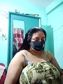 Snapshot of jenyfer709 chatting on July 24, 8:18 pm jenyfer709 online show from July 24, 8:18 pm