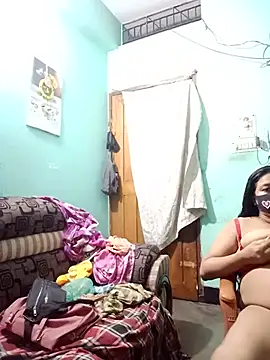 Snapshot of jenyfer709 chatting on July 25, 7:55 pm jenyfer709 online show from July 25, 7:55 pm