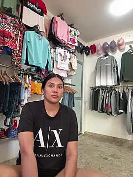 burbuja02 online show from April 11, 2:43 pm