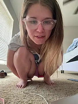 Riley ray69 online show from March 16, 2:21 pm