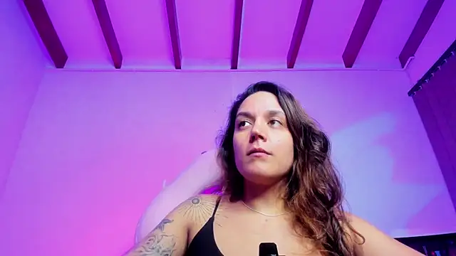 Sophia House  online show from November 17, 11:10 pm