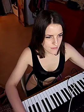 BelleFelicitas online show from November 14, 5:11 pm