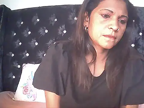 indianlusyy online show from October 16, 6:58 am