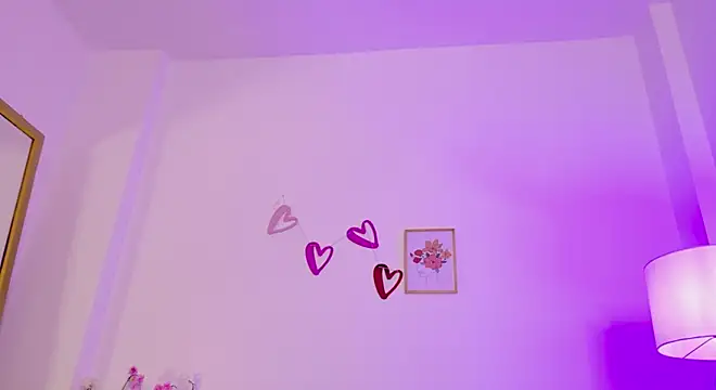 valentina king18 online show from April 18, 3:10 am