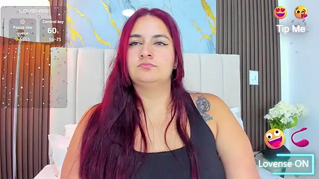 Snapshot of Victoria_Guzman chatting on April 21, 5:06 pm Victoria Guzman online show from April 21, 5:06 pm