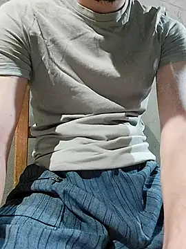 Snapshot of RaoufDz17cm chatting on September 18, 8:22 pm RaoufDz17cm online show from September 18, 8:22 pm