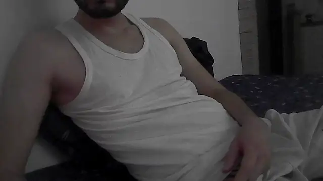 Snapshot of RaoufDz17cm chatting on October 3, 6:27 pm RaoufDz17cm online show from October 3, 6:27 pm