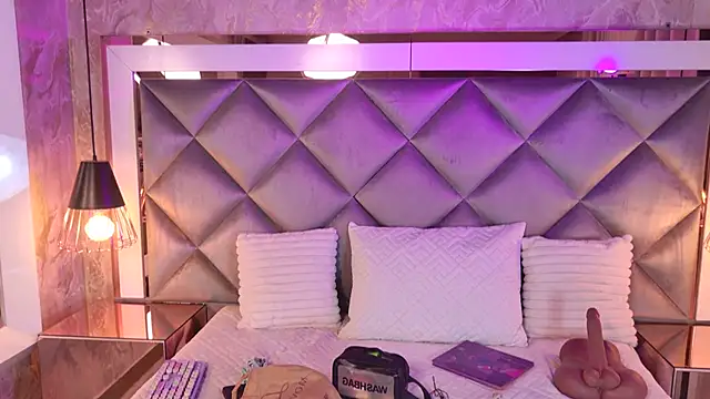 gemma sm online show from November 15, 3:15 am