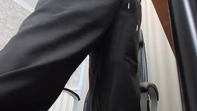 JonahShaw online show from October 28, 5:11 am