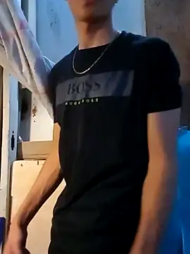 LUISSLEONN0958 online show from September 30, 8:25 pm