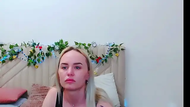 LiluMoon   online show from April 8, 7:08 am