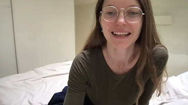 Snapshot of Scorpion_Peach chatting on January 10, 10:50 am Scorpion Peach online show from January 10, 10:50 am