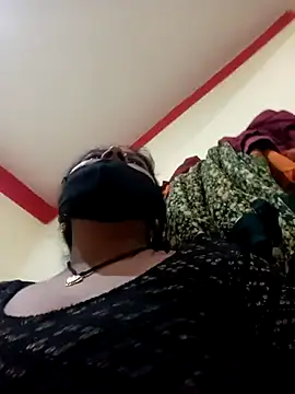 Rani Devi143 online show from October 9, 3:32 pm