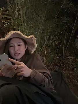 Manson13333 online show from April 5, 12:57 pm