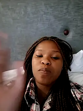 Snapshot of Lolly_96 chatting on September 23, 10:57 pm Lolly 96 online show from September 23, 10:57 pm