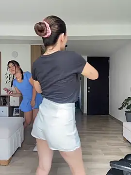 Isa Villamarin online show from October 23, 3:44 pm