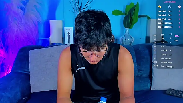 Leo Savage  online show from January 17, 3:44 am