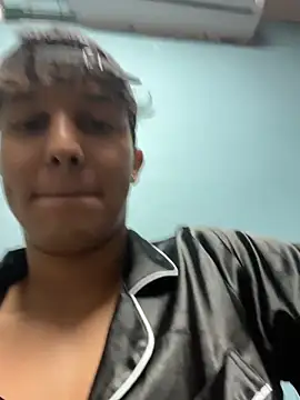 Leo Savage  online show from March 17, 3:44 am