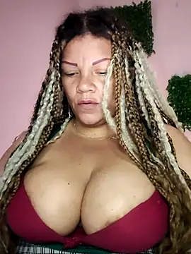 Snapshot of Eva_Luxei chatting on February 3, 6:51 am Eva Luxei online show from February 3, 6:51 am